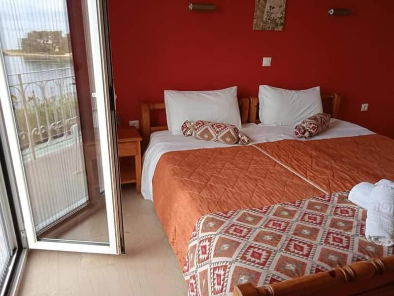 Ferienwohnung Panorama Perama  Exterior foto