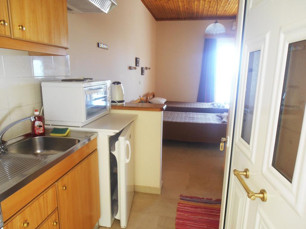 Ferienwohnung Panorama Perama  Exterior foto