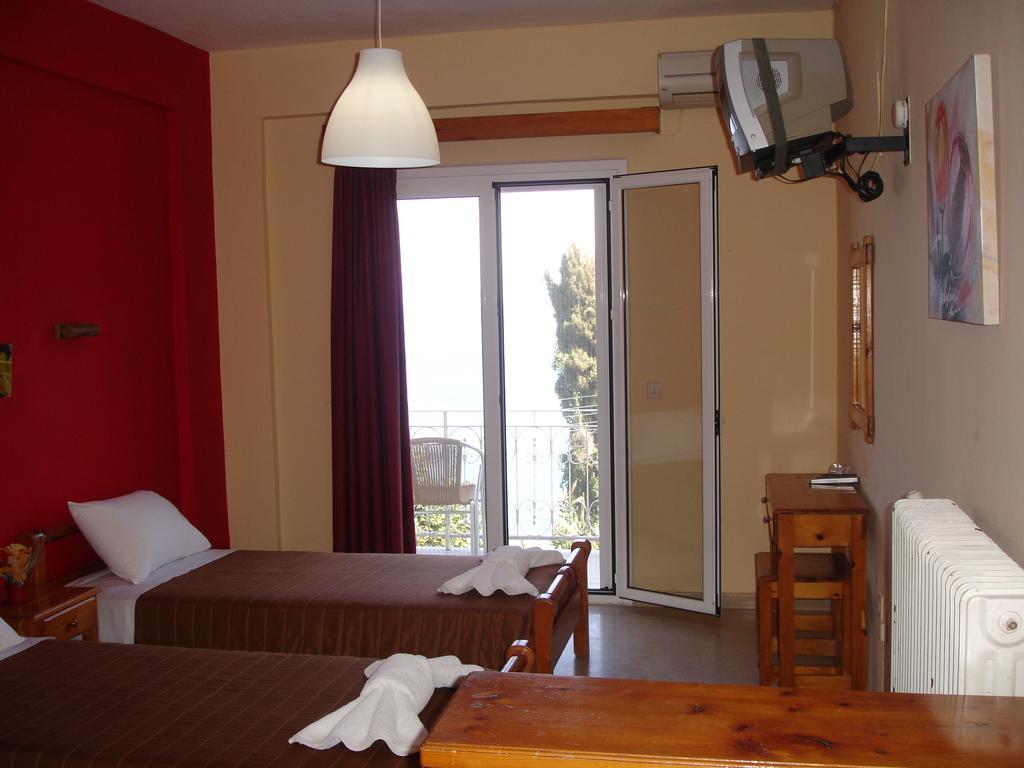 Ferienwohnung Panorama Perama  Exterior foto